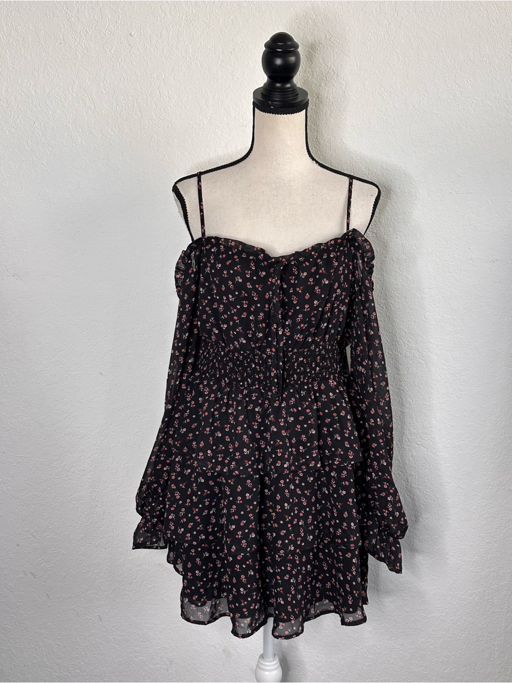 Black Floral Sleeveless Long Sleeve Mini Dress Ruffles Size Large Boho Summer